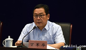 丁军华 省交通运输厅一级巡视员